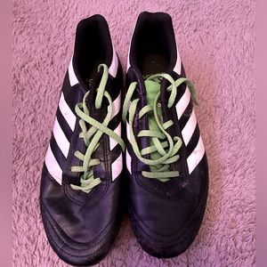 Adidas soccer cleats (good condition)